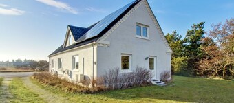 "Arli" - 800m from the sea by Interhome
