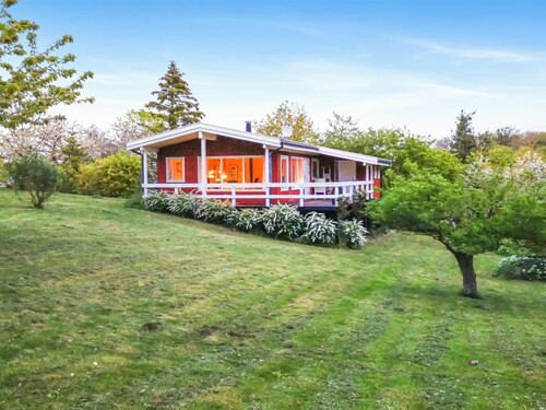 "Hannele" - 200m from the sea by Interhome