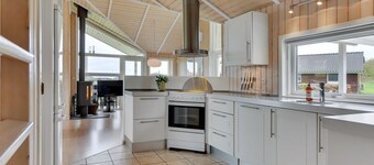 "Deline" - 250m from the sea by Interhome