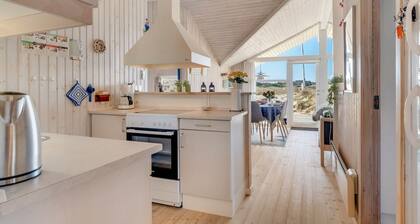 "Matias" - 150m from the sea by Interhome