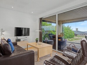 TV, fireplace - "Laila" - 50m from the sea by Interhome (Middelfart)