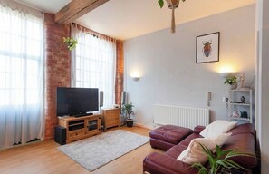 Smart TV - Lovely 2-bedroom Apartment - Raleigh Square (Nottingham)