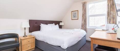 1 bedroom, iron/ironing board, free WiFi