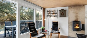 "Jula" - 800m from the sea by Interhome