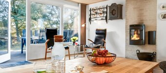 "Jula" - 800m from the sea by Interhome