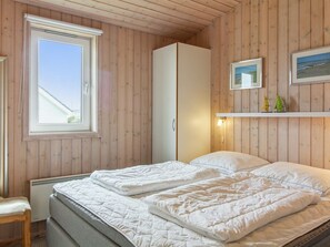 3 bedrooms, WiFi