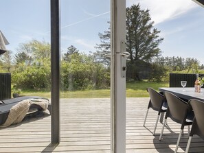 Outdoor dining - "Aleksia" - 1km from the sea by Interhome (Løkken)