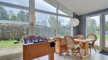 Spielezimmer