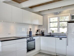Fridge, microwave, cookware/dishes/utensils