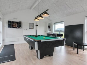 Spielezimmer