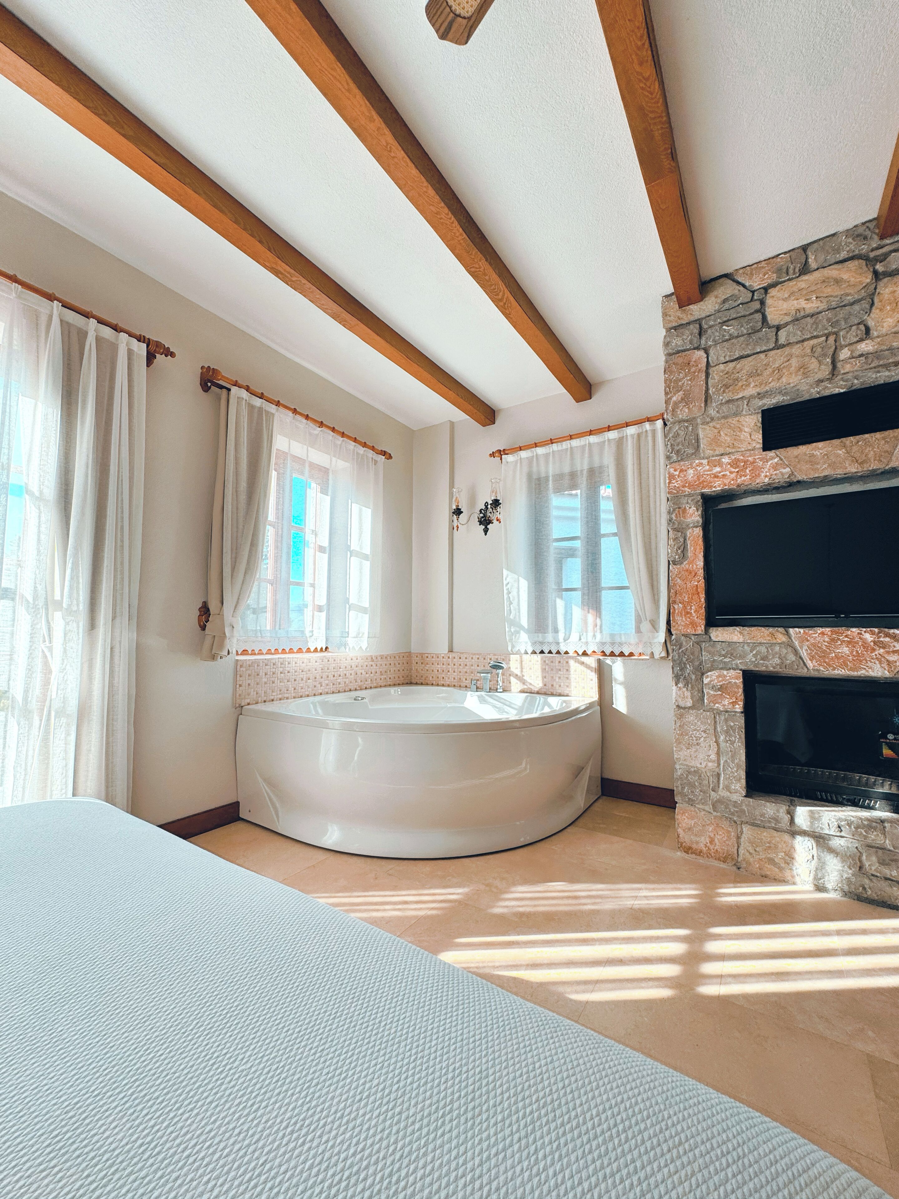 Deluxe Triple Room | Egyptian cotton sheets, premium bedding, in-room safe