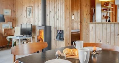 "Svea" - 400m from the sea by Interhome