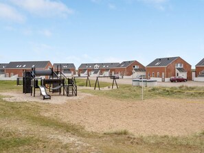Children’s area - "Reimund" - 2.3km from the sea by Interhome (Rømø)