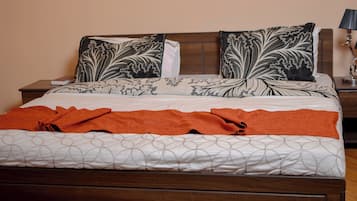 9 bedrooms, iron/ironing board, WiFi, bed sheets