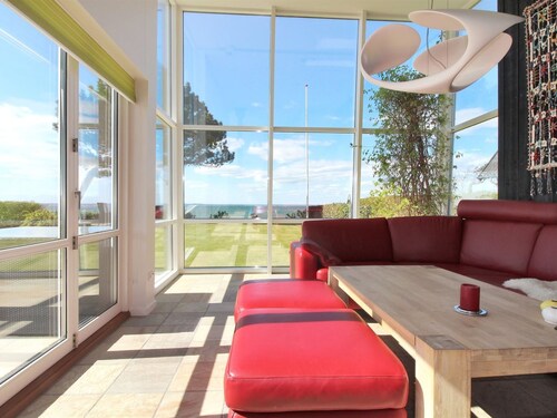 "Amia" - 20m from the sea by Interhome