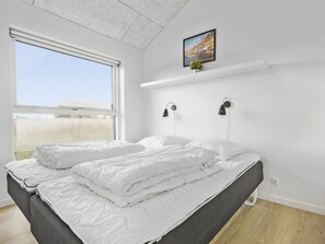 5 bedrooms, WiFi