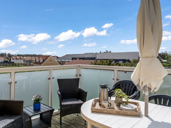 Outdoor dining - "Jördis" - 150m from the sea by Interhome (Løkken)