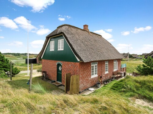 "Liselott" - 300m from the sea by Interhome