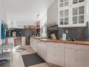 Fridge, oven, dishwasher, high chair
