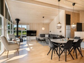 Tv och eldstad