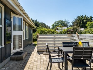 Outdoor dining - "Vilhelmiina" - 350m from the sea by Interhome (Løkken)