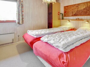 3 bedrooms, WiFi