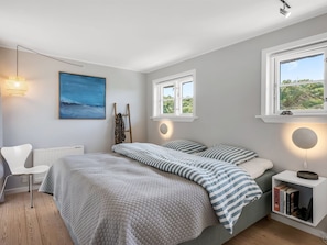 3 bedrooms, Internet