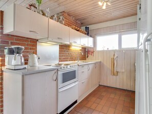 Køleskab, mikrobølgeovn, ovn, opvaskemaskine
