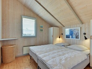 3 bedrooms, WiFi