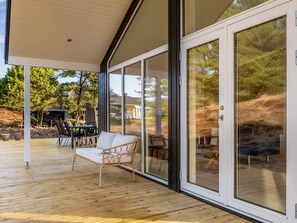Terrace/patio - "Nanouk" - 500m from the sea by Interhome (Vejers Strand)