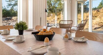 "Nanouk" - 500m from the sea by Interhome