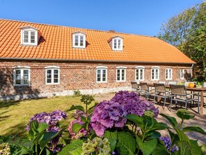 Outdoor dining - "Myra" - 18km from the sea by Interhome (Bredebro)