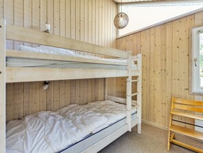 4 bedrooms, internet