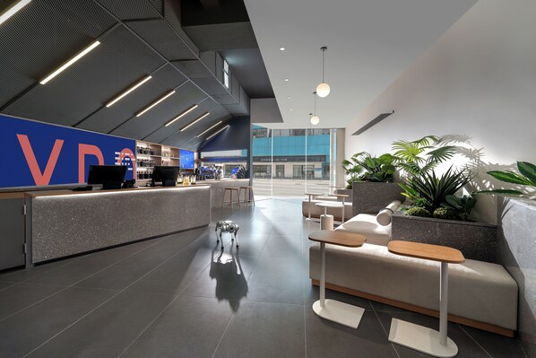 Lobby - CYBO Station SSAW Shangpin Hotel Luohu Shenzhen (Shenzhen)