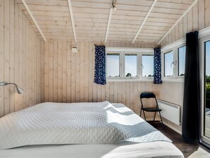 3 bedrooms, Internet