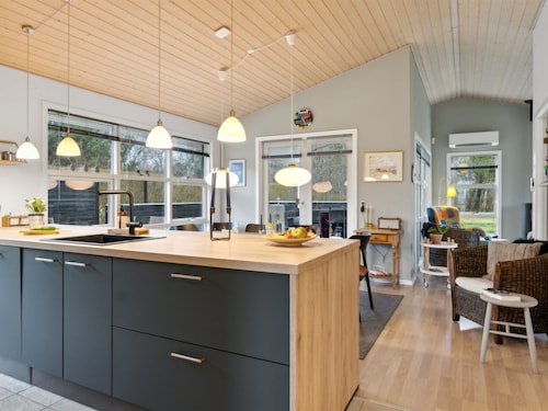 "Fritse" - 1.9km from the sea by Interhome
