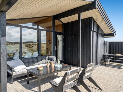 "Ilmari" - 190m from the sea by Interhome