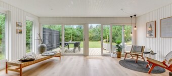 "Doreen" -  from the sea by Interhome