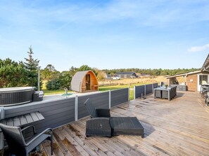 Outdoor dining - "Sissan" - 900m from the sea by Interhome (Ringkøbing)