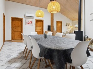 Dining - "Absalon" - 29km from the sea by Interhome (Toftlund)