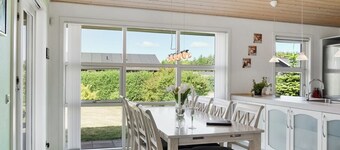 "Bertram" - 1.9km from the sea by Interhome