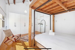 2 bedrooms, iron/ironing board, free WiFi, bed sheets - 5 North Freo 2BR Supercool Stunning Pad+Parking (North Fremantle)