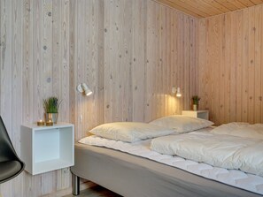 3 bedrooms, WiFi