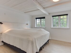 12 bedrooms, internet - "Alitta" - 27km from the sea by Interhome (Højer)