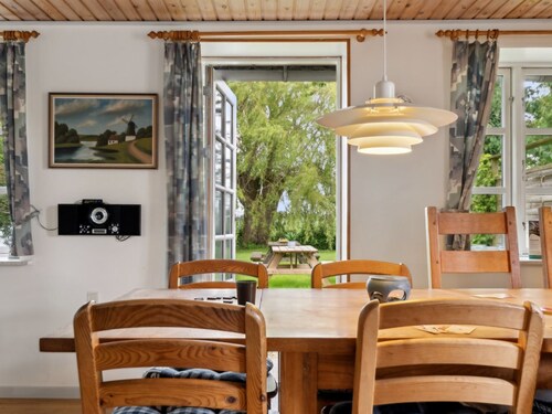 "Ilja" - 400m from the sea by Interhome