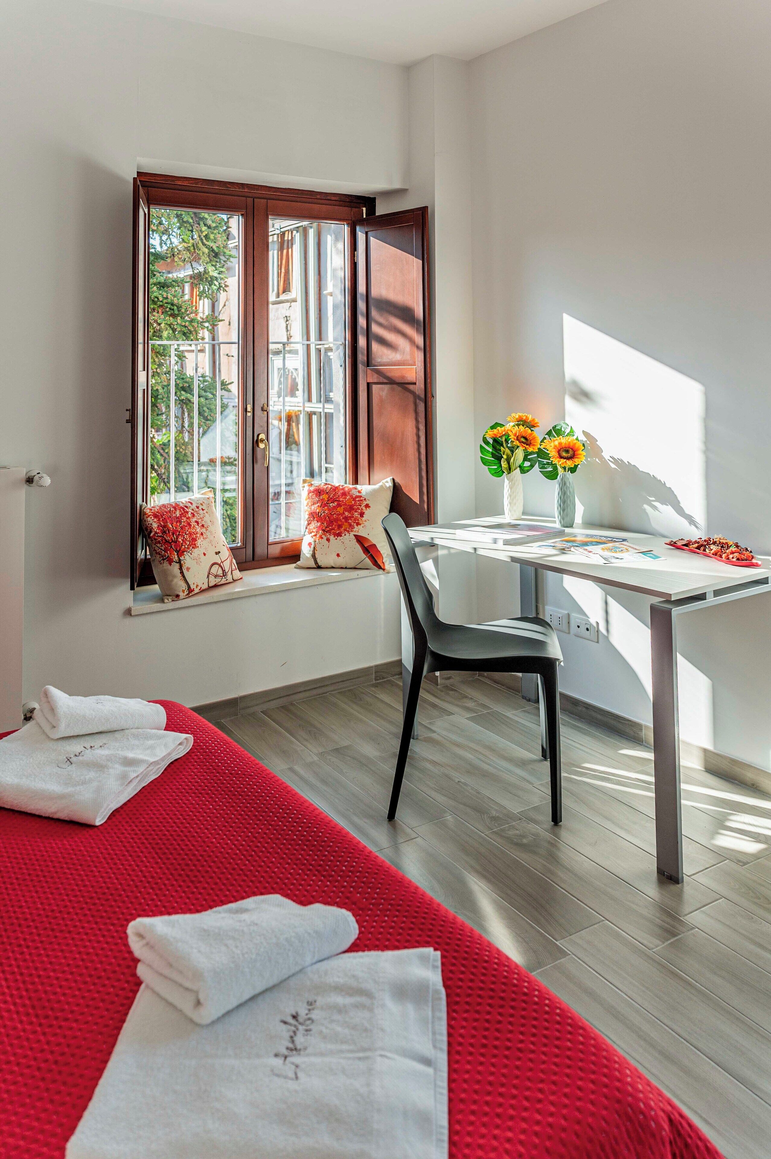 4 chambres, bureau, fer et planche à repasser, Wi-Fi gratuit