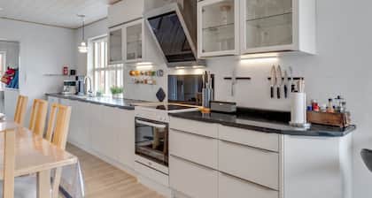 "Amely" - 500m from the sea by Interhome