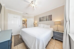 Signature Condo, 1 Bedroom, Non Smoking, Balcony