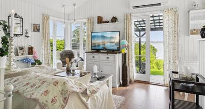 "Ginne" - 100m to the fjord by Interhome