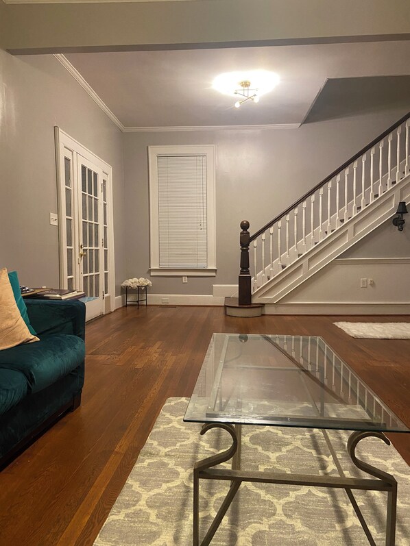 Interior - Home sweet home (South Boston)